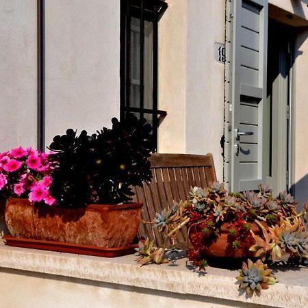 B&B Casale Fonte Vecchia มอนเตปรันโดเน ภายนอก รูปภาพ